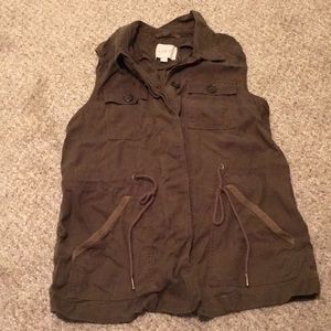 Loft utility vest